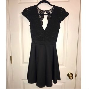 Windsor black formal dress
